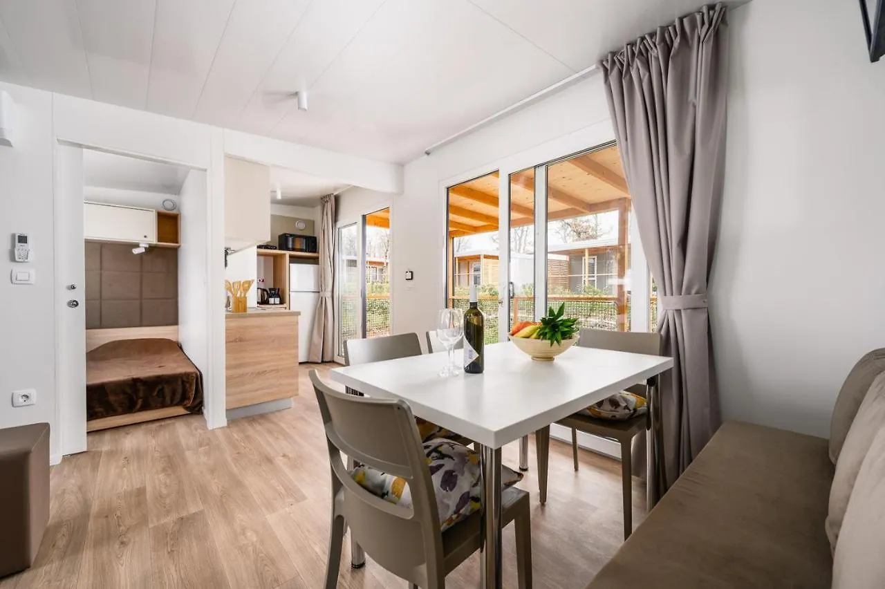 Adriamar Mobile Homes In Camping Park Umag 0*,
